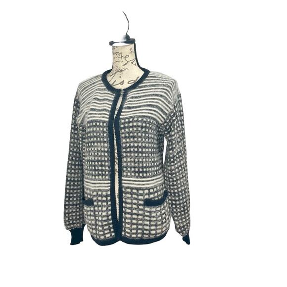 Vintage 1980s Cream & Gray Handmade Knit Open Cardigan Size Medium Geometric - Picture 8 of 13
